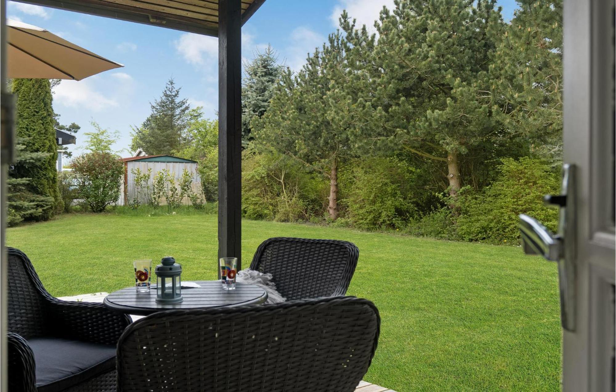 2 Bedroom Cozy Home In Nakskov Eksteriør billede